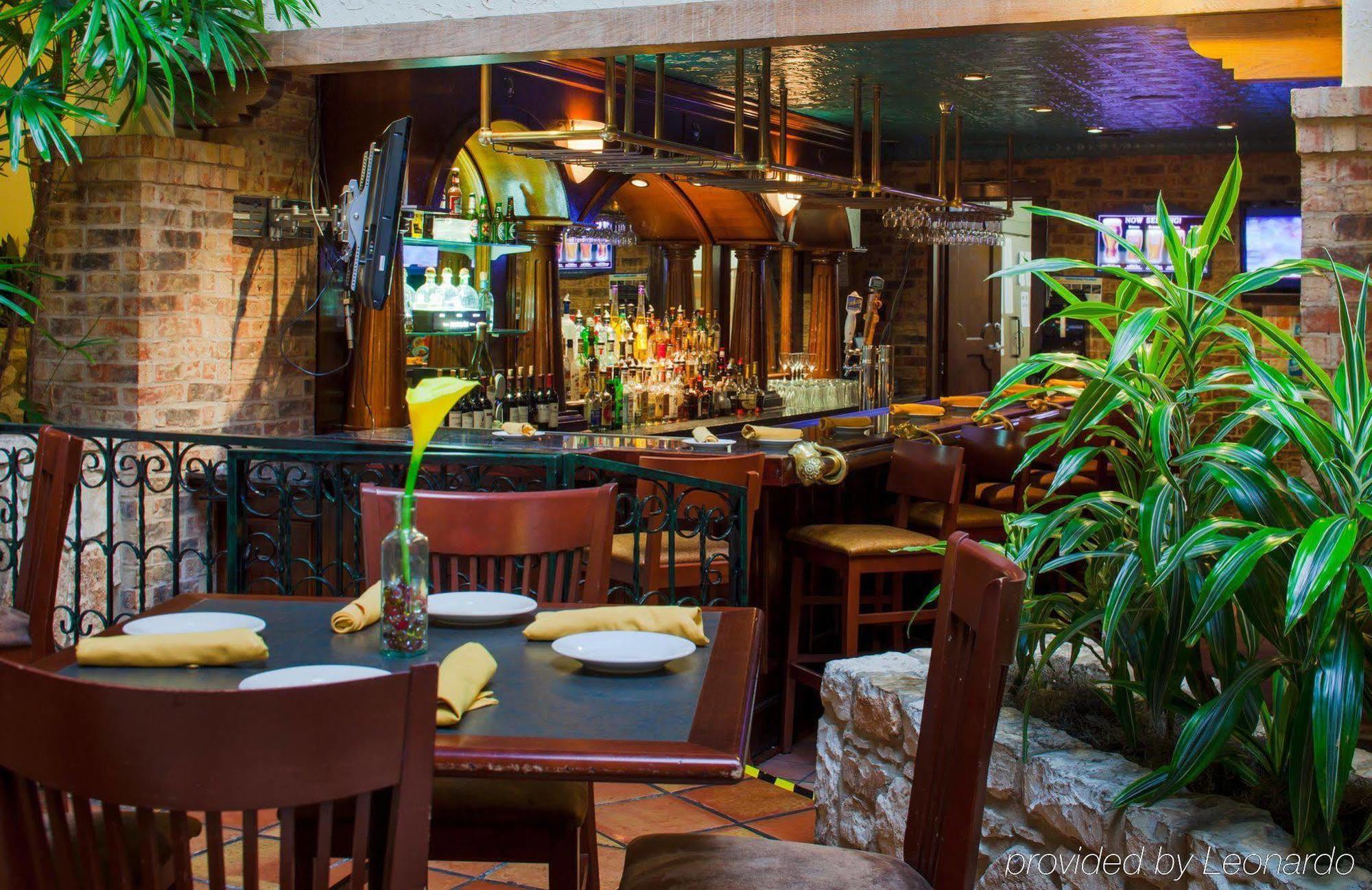 Embassy Suites San Antonio Northwest I-10 Restaurant photo